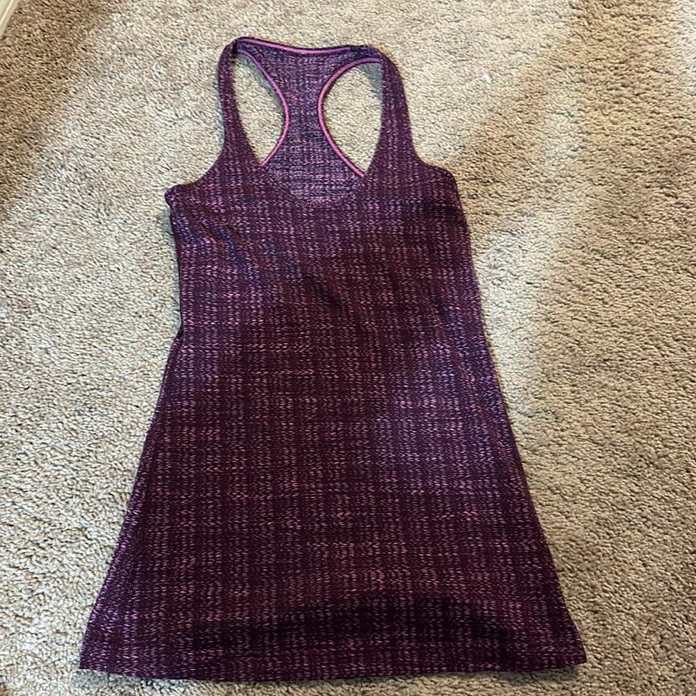 Excellent condition lululemon tank